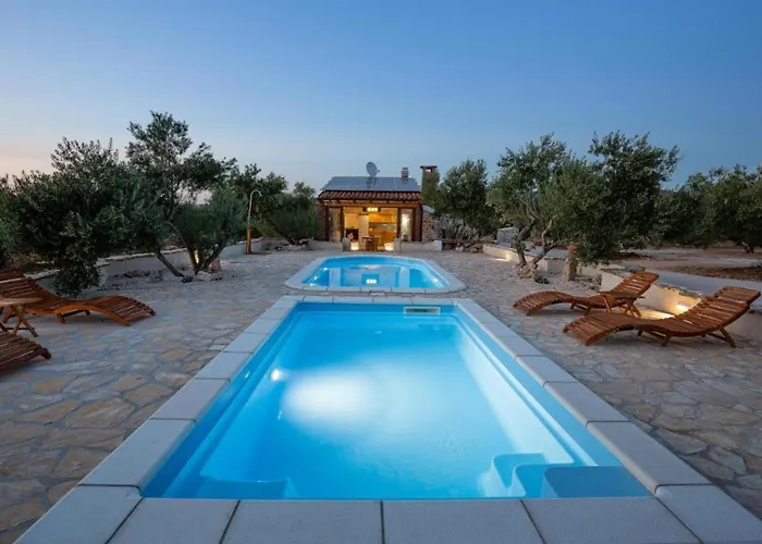 Villa Eco Solus With Pool