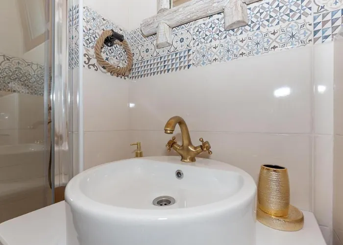 Eco Solus With Pool Drage