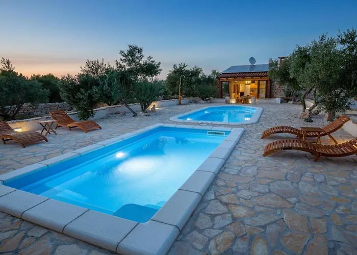 Eco Solus With Pool Drage