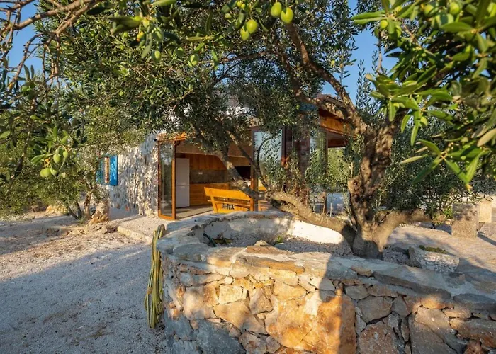 Eco Solus With Pool Villa