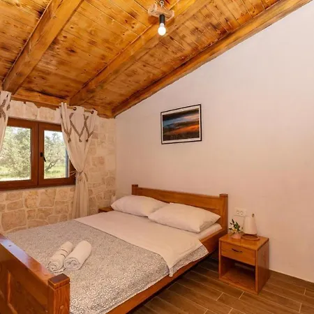 Villa Eco Solus With Pool