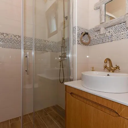 Eco Solus With Pool Villa *