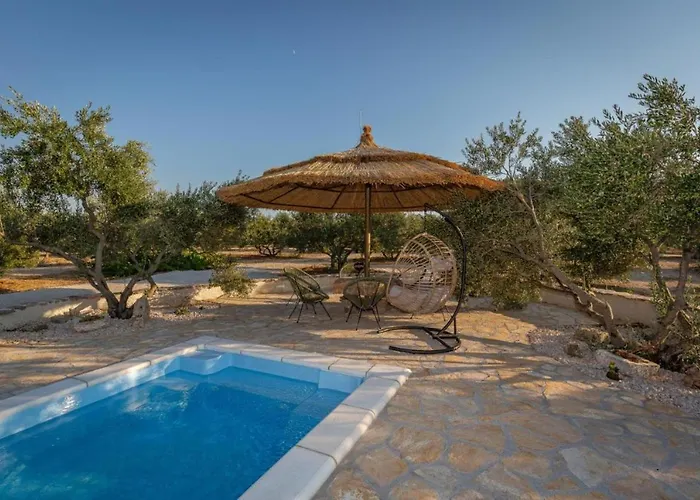 Eco Solus With Pool * Drage