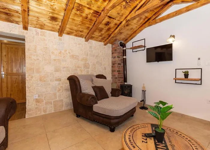 Villa Eco Solus With Pool *